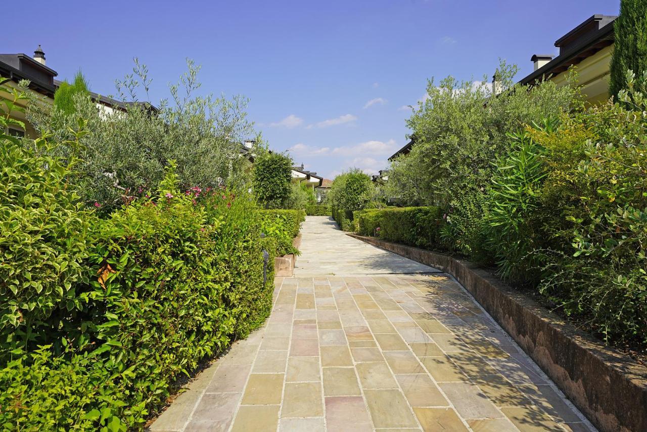 Giulia Luxury Apartment Sirmione Eksteriør billede