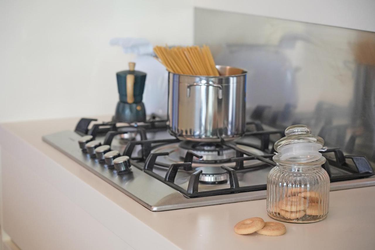 Giulia Luxury Apartment Sirmione Eksteriør billede